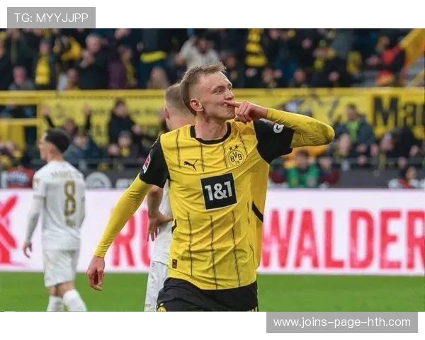 多特保持前场压迫强度,本塞拜尼及时补位