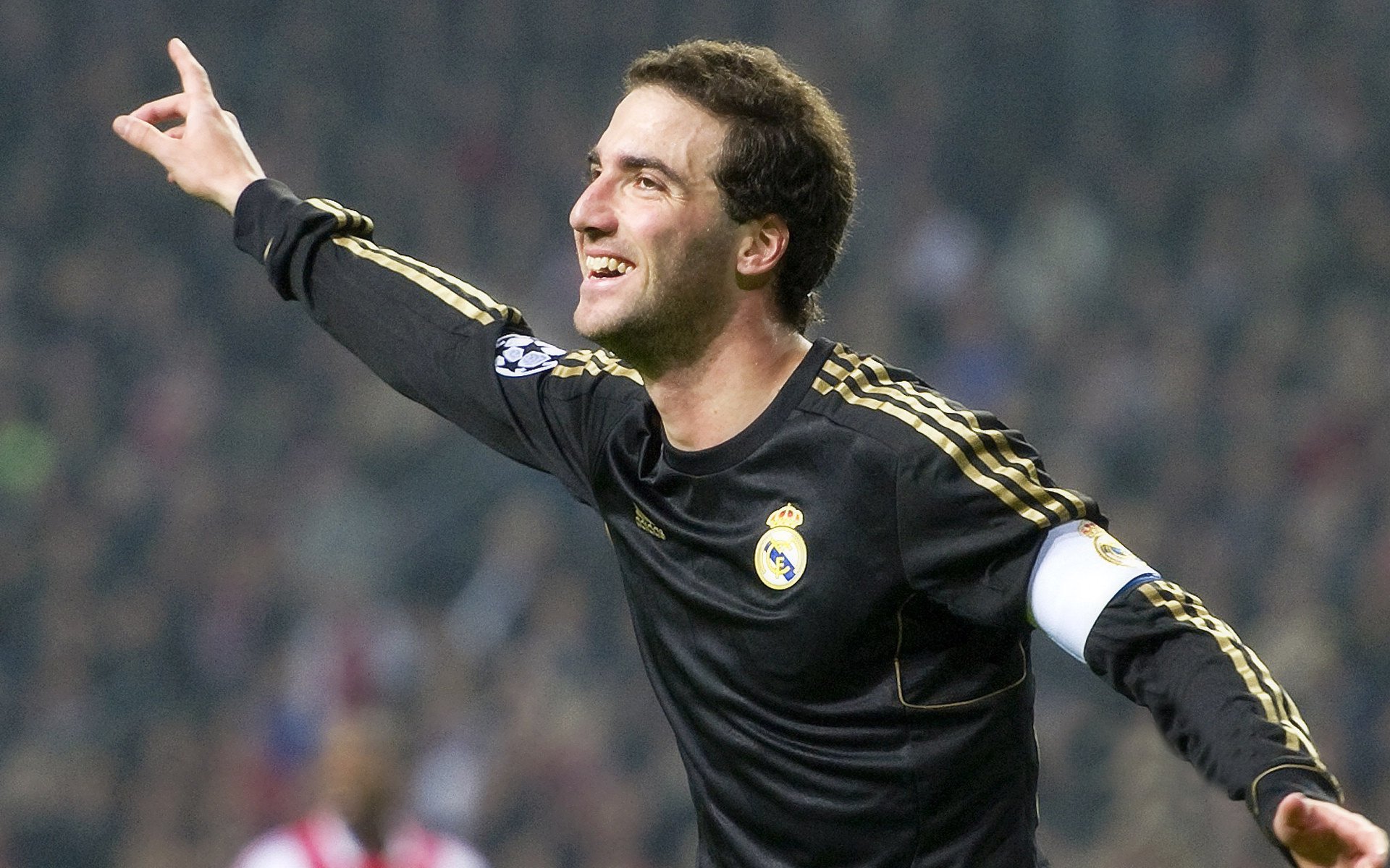 全国风筝冲浪大赛 风与浪共同决定比赛走势